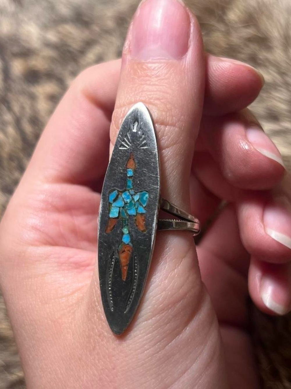 Vintage sterling silver Native American Peyote Bird chip inlay ring